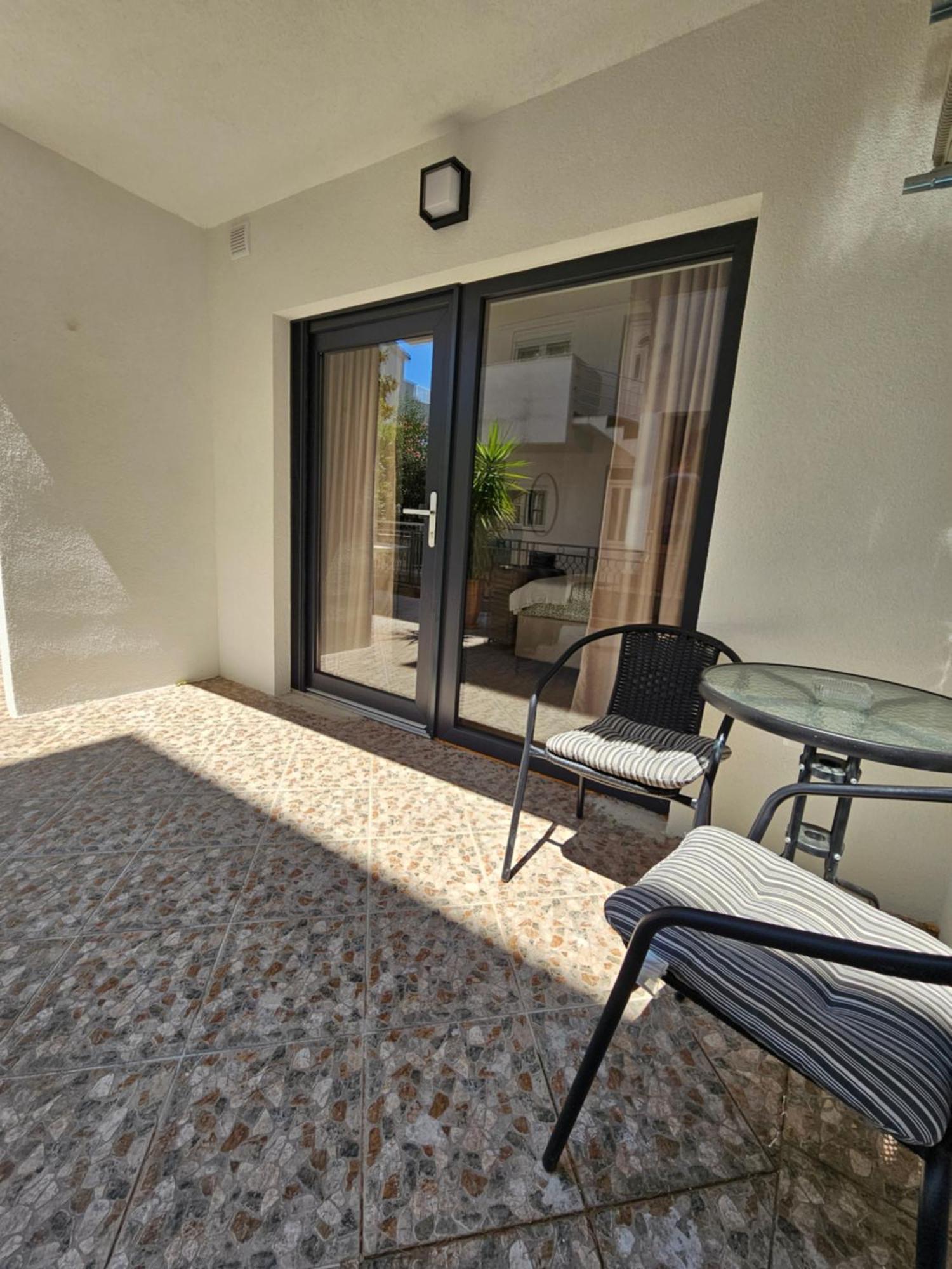 Lendas studio apartment Baška Voda Exterior foto