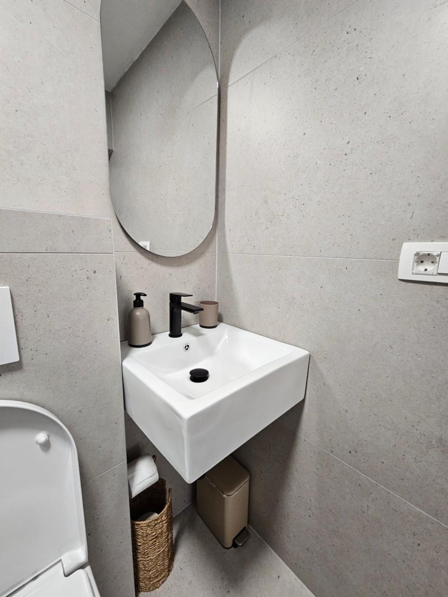 Lendas studio apartment Baška Voda Exterior foto