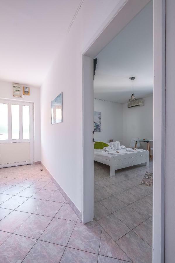 Lendas studio apartment Baška Voda Exterior foto