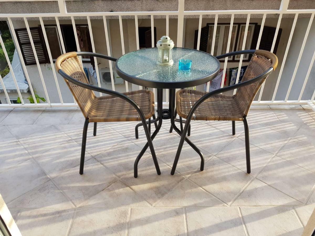 Lendas studio apartment Baška Voda Exterior foto