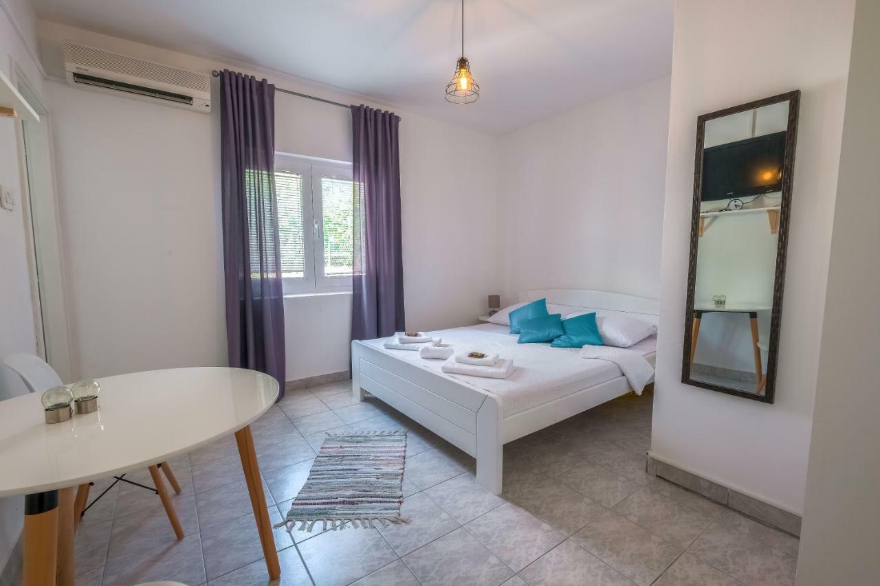 Lendas studio apartment Baška Voda Exterior foto